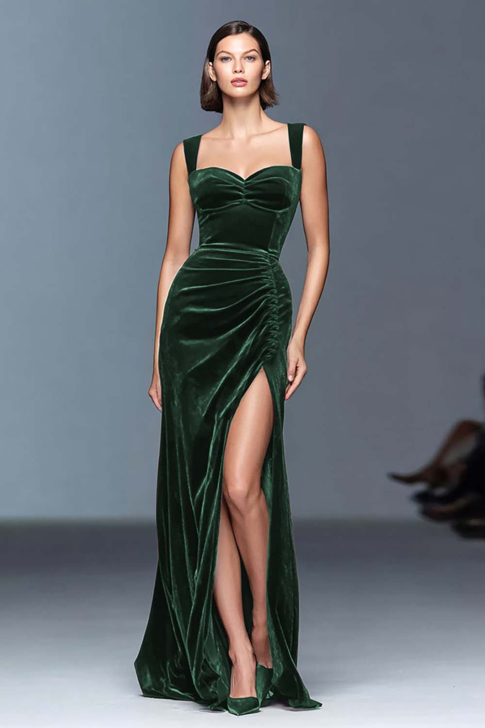 Burgundy Velvet Sheath Formal Gown with Sweetheart Neckline & High Slit - Image 7