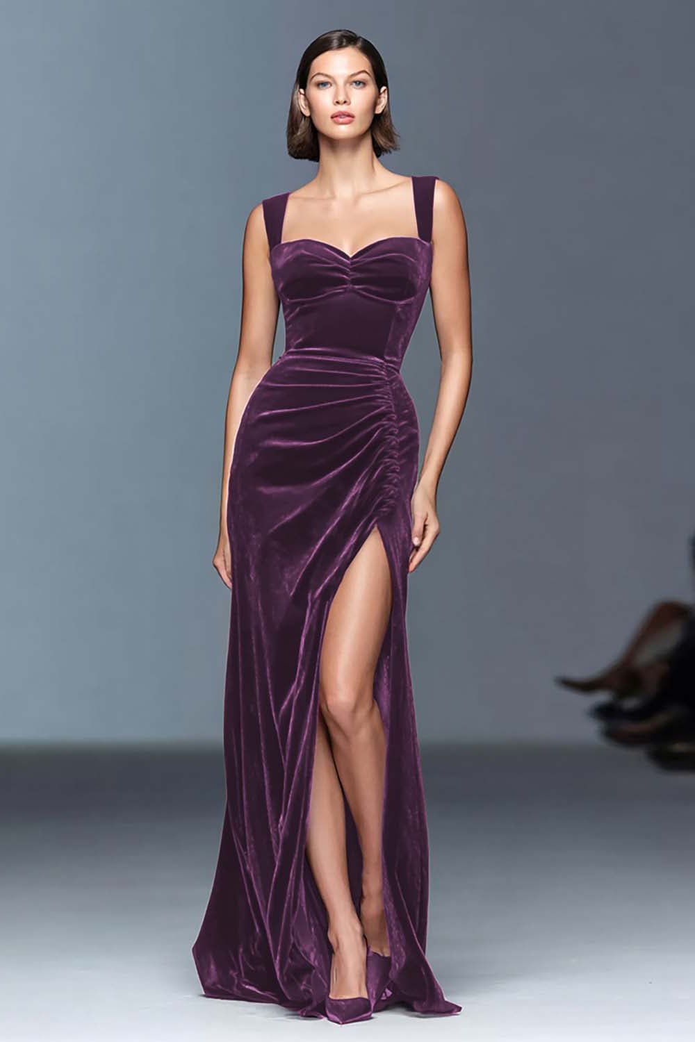 Burgundy Velvet Sheath Formal Gown with Sweetheart Neckline & High Slit - Image 9